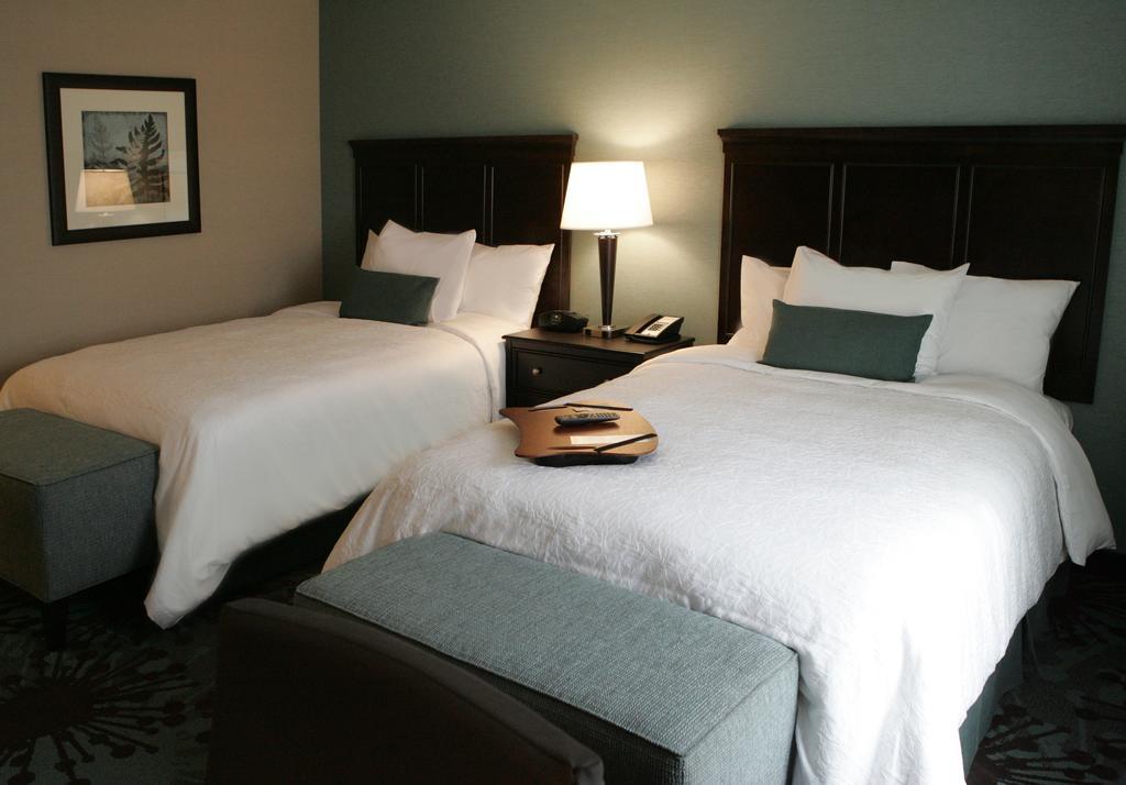 Hampton Inn & Suites Roseville Eksteriør billede